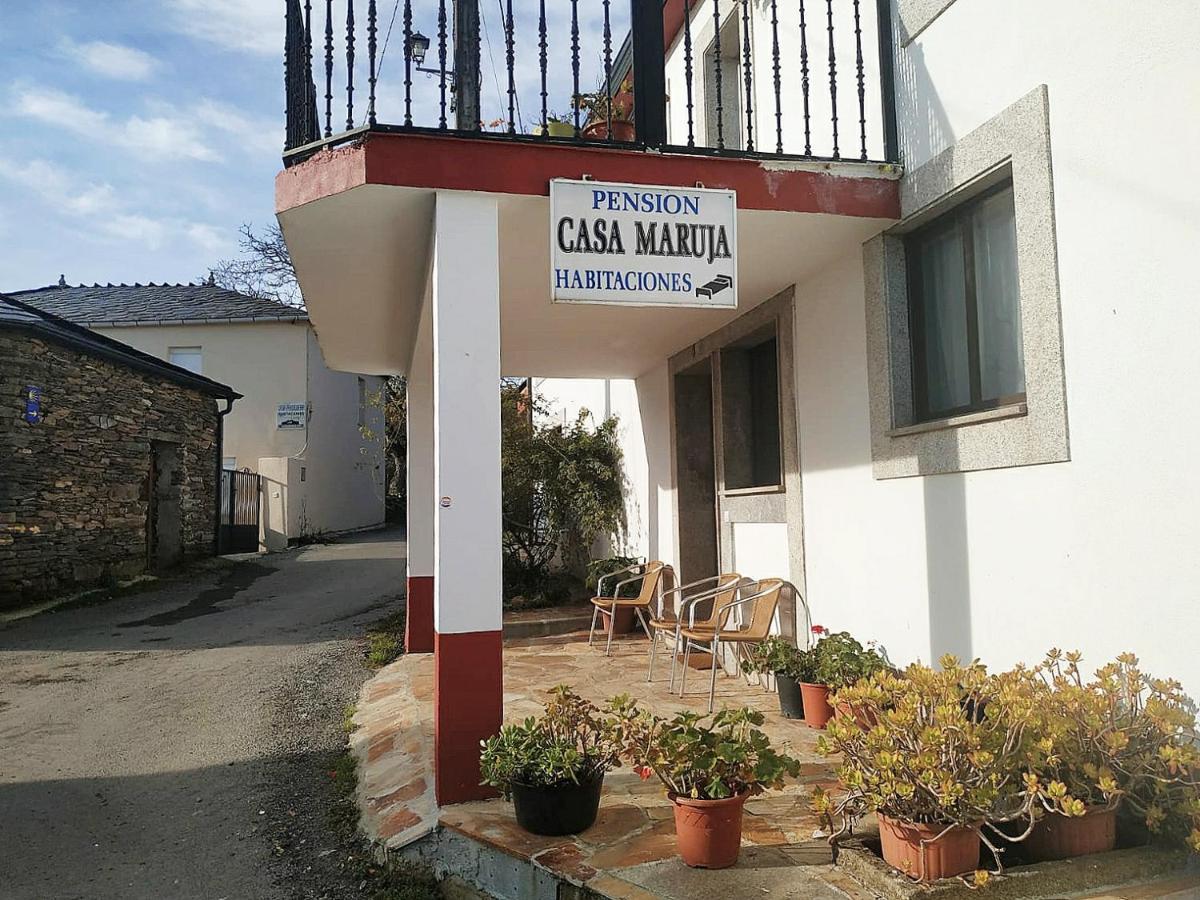 Pension Casa Maruja Castromayor ภายนอก รูปภาพ