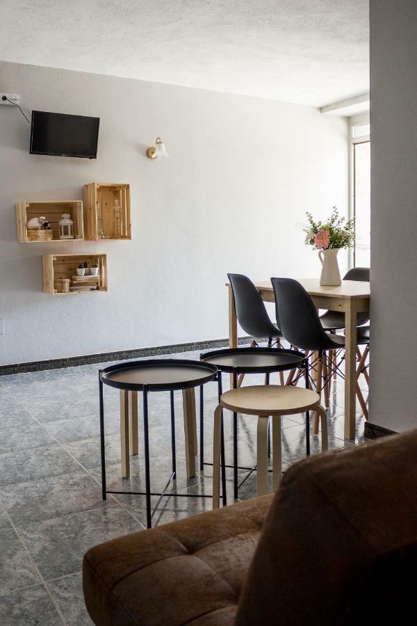Pension Casa Maruja Castromayor ภายนอก รูปภาพ