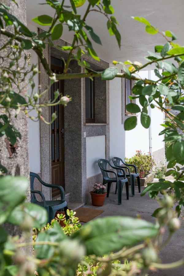 Pension Casa Maruja Castromayor ภายนอก รูปภาพ