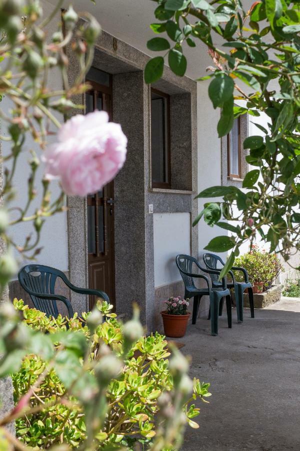 Pension Casa Maruja Castromayor ภายนอก รูปภาพ
